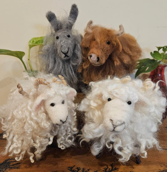 Fluffy Critters - Anna Anderson